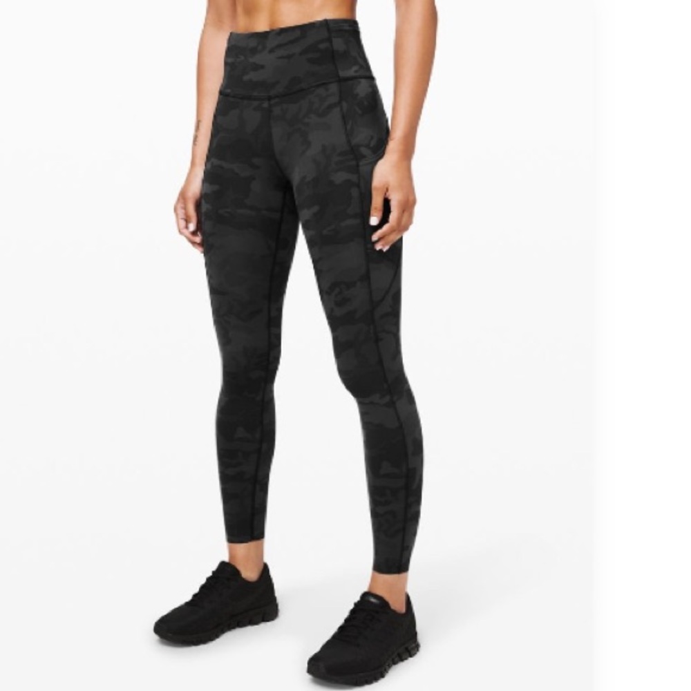 [4] LULULEMON Fast and Free High Rise Tight 25”